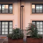 Luxury House In Milano Pietrasanta 130 Mq